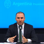 Guzmán se dirige a reunión del G-20 con el acuerdo del FMI en sus espaldas
