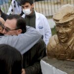 Inauguraron un busto en homenaje a Julio López