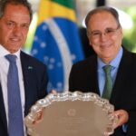 Antes de asumir como ministro de Producción, Scioli anunció inversiones desde Brasil