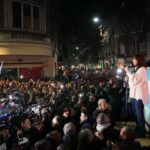 CFK a la oposición: "Dejen de competir entre sí para ver quien odia y le pega más a los peronistas"