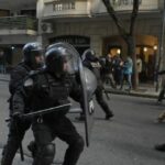 Brutal agresión a Máximo por parte de la Policía de la Ciudad