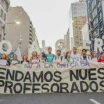Los gremios docentes de la Ciudad protestan contra el cierre de los profesorados