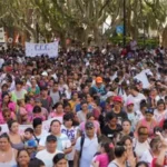 Multitudinaria marcha en Rosario por el niño asesinado con un fuerte reclamo de justicia  