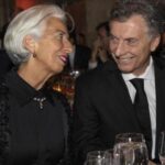 Cristina publicó dos videos que detallan el "escandaloso" endeudamiento de Macri con el FMI