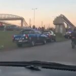 Pilar: caos de tránsito por un camión que se llevó puesto un puente peatonal