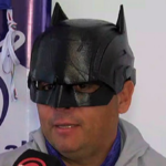El candidato de Milei que se cree Batman