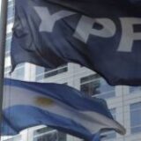 Giro en el caso YPF: los fondos buitre aseguran ahora que no quieren el 51% de las acciones
