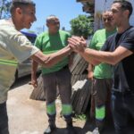 El intendente de Lanús pagará un bono de 100 mil pesos a los trabajadores municipales