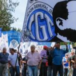 La CGT, la CTA y organizaciones sociales movilizan a Tribunales contra el mega DNU de Milei