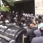 La Policía de la Ciudad reprimió a colectiveros que reclamaban frente a la UTA