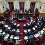 José Mayans: “Los 33 senadores de UxP vamos a votar en contra de la ley Bases”