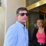 Muy grave: Caputo intimidó a un fotógrafo