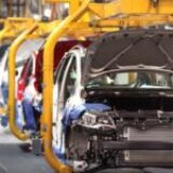 Crisis industrial: Peugeot paraliza su planta hasta 2027 y crece la alarma en el sector automotriz