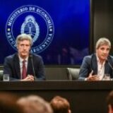 Negocios para los amigos: Caputo y Bausili beneficiaron al Deutsche Bank con el oro argentino