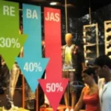 Recesión y derrumbe del consumo: las ventas por el Día de la Madre cayeron por quinto año consecutivo