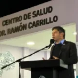 Kicillof inauguró un nuevo centro de salud y cruzó al Gobierno: “Milei nos roba recursos para dárselos a los bancos y a sus amigos”