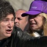 Encuesta: la mayoría de los argentinos cree que el “giro malvinero” de Milei es puro oportunismo electoral